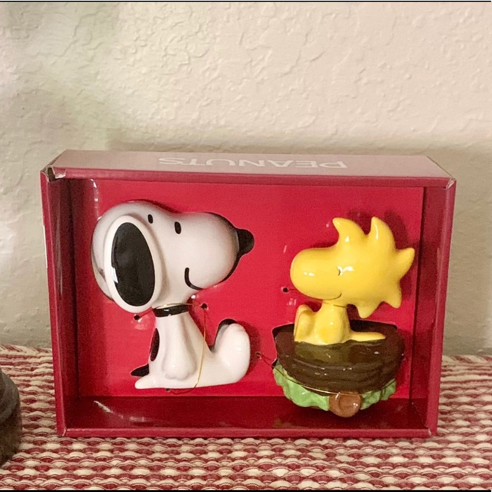 Peanuts SNOOPY & Woodstock Salt & Pepper